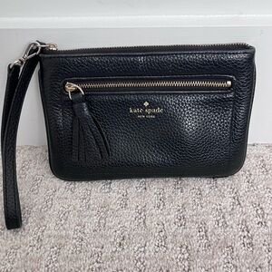 Kate Spade leather wristlet black with extra zip pocket